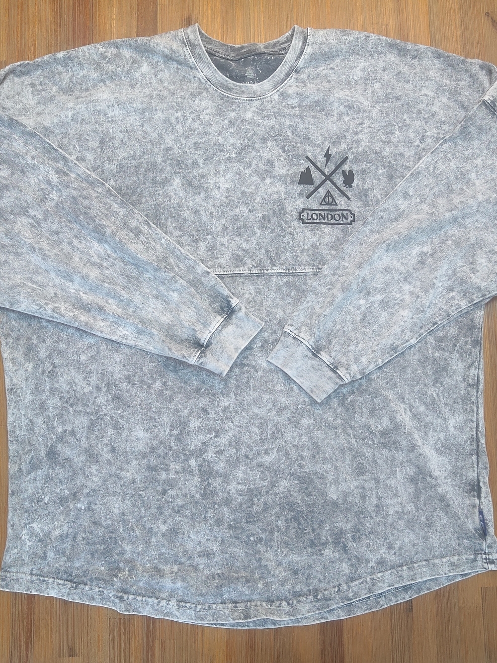 Rare Harry Potter London Gray Spirit Jersey Size XXL Wizarding World Spell Out